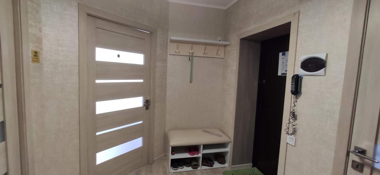 Apartment In The Karakol Heart ภายนอก รูปภาพ