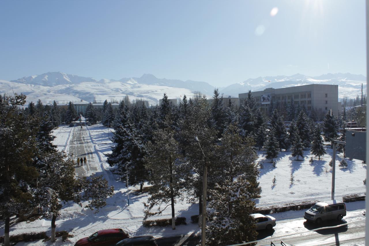 Apartment In The Karakol Heart ภายนอก รูปภาพ
