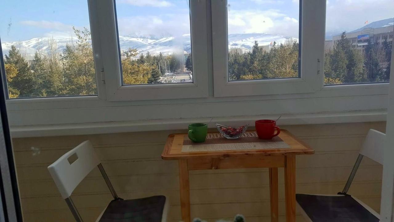 Apartment In The Karakol Heart ภายนอก รูปภาพ